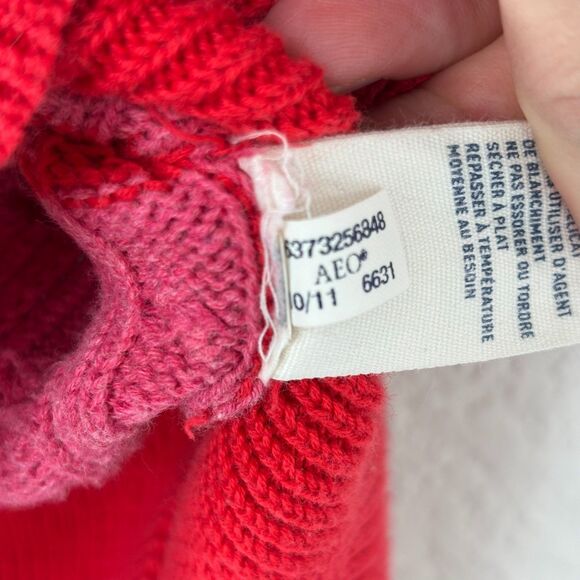 Y2K American Eagle Womens V-neck Sweater S Cable knit Striped Multicolor 2011 - Picture 7 of 13